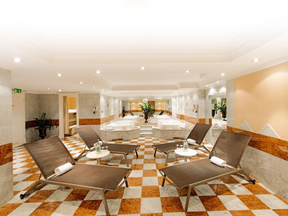 Dormero Hotel Halle Halle  Dış mekan fotoğraf
