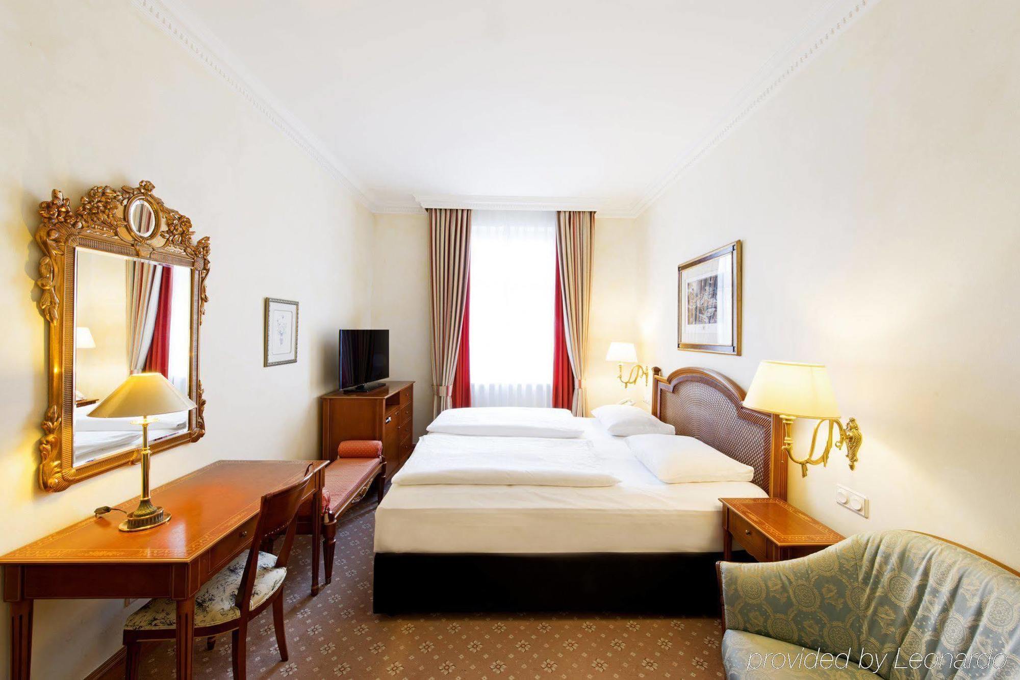 Dormero Hotel Halle Halle  Dış mekan fotoğraf