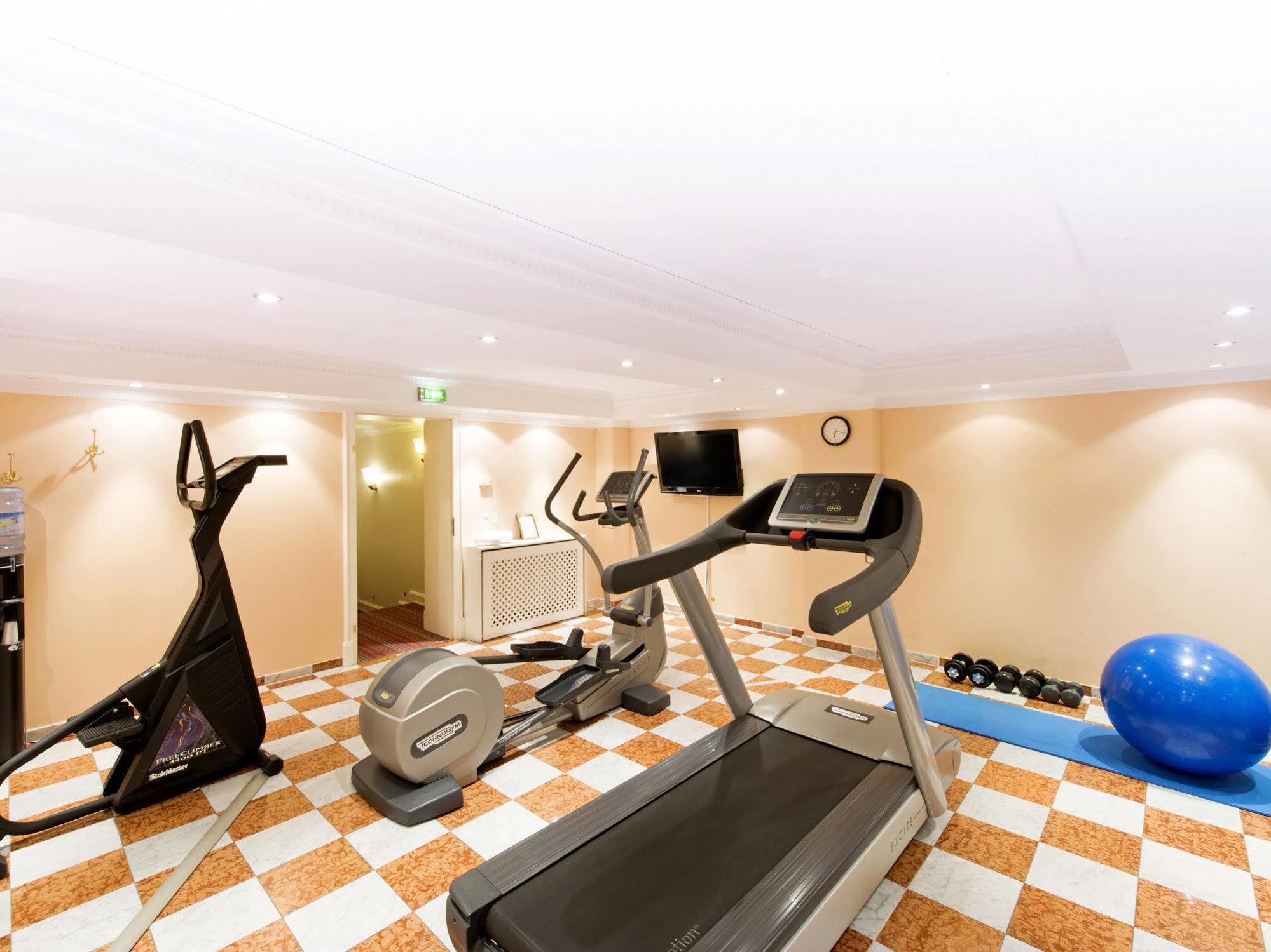 Dormero Hotel Halle Halle  Dış mekan fotoğraf